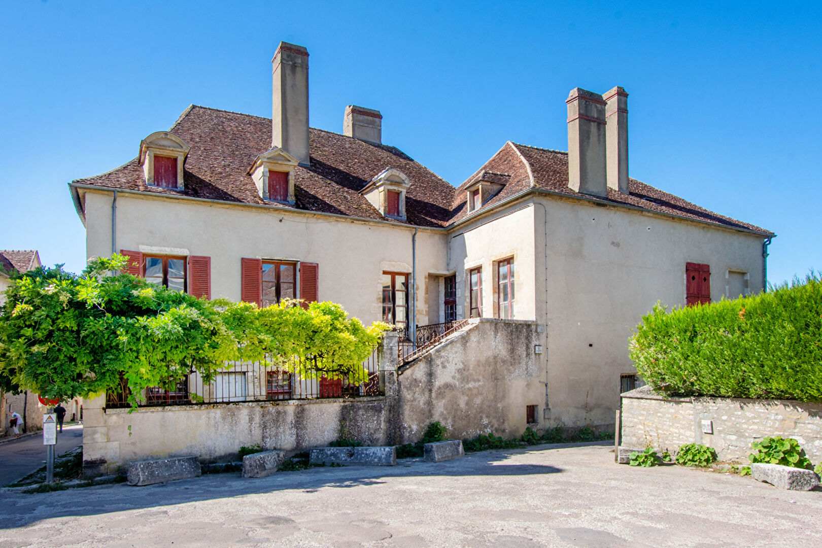 Maison de 808 m²  Vézelay