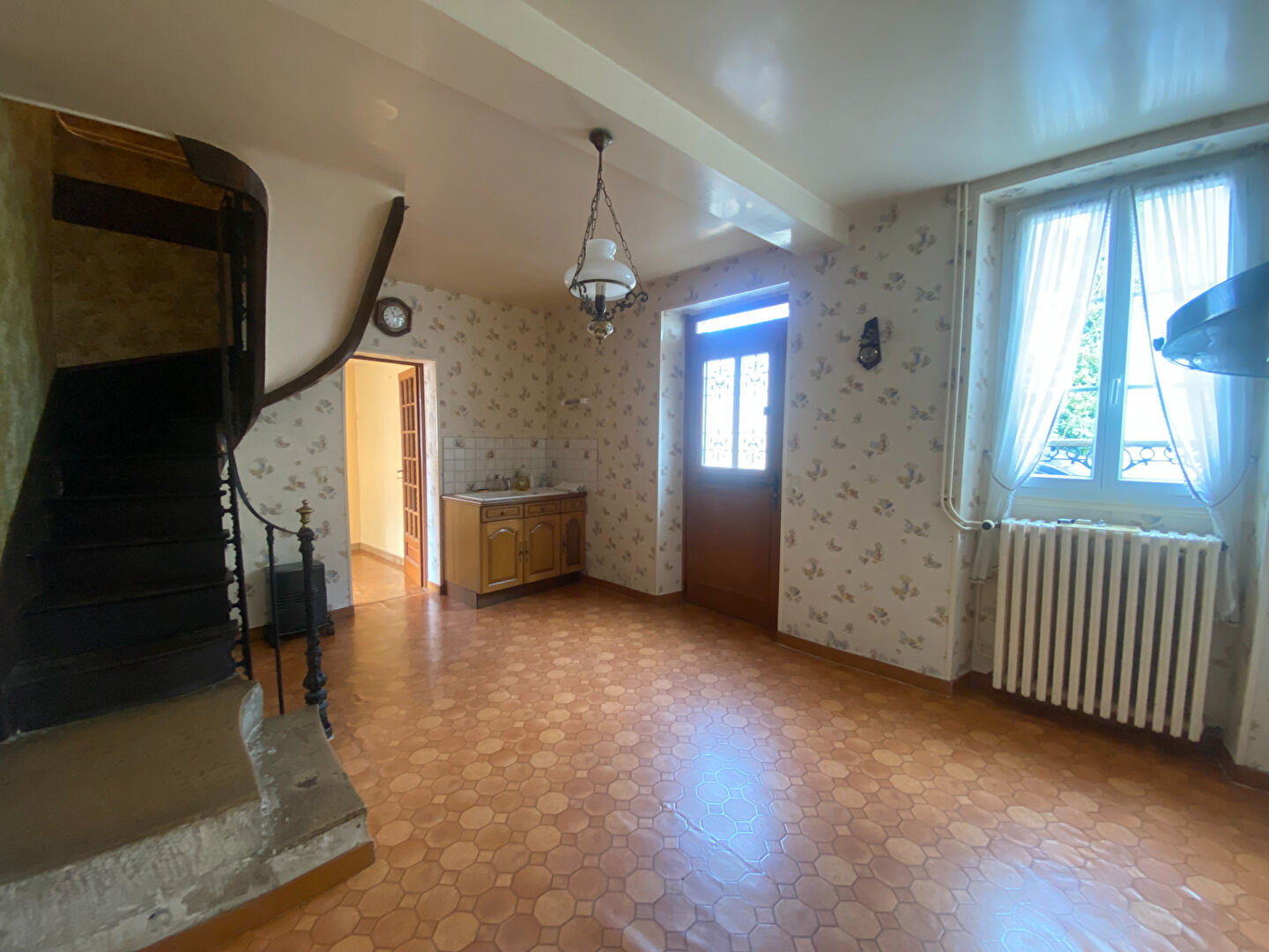 Photo EPINEUIL image 2/6