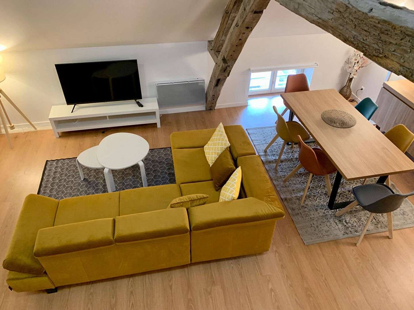 Photo TOUCY - Magnifique logement meublé type F3 image 1/6