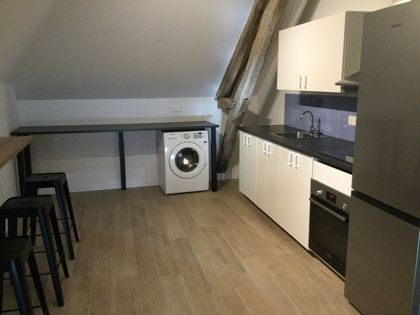 Photo TOUCY - Magnifique logement meublé type F3 image 4/6