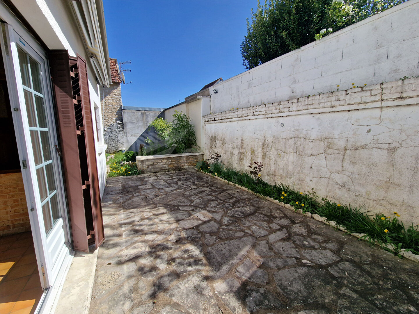 Photo BAZARNES - Ensemble Immobilier 2 maisons image 5/6