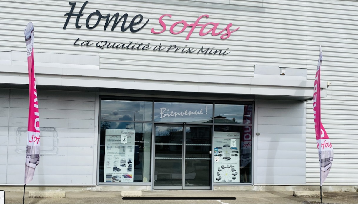 BÂTIMENT COMMERCIAL - 750M² - EN  ZONE D'ACTIVITÉ ET COMMERCIALE