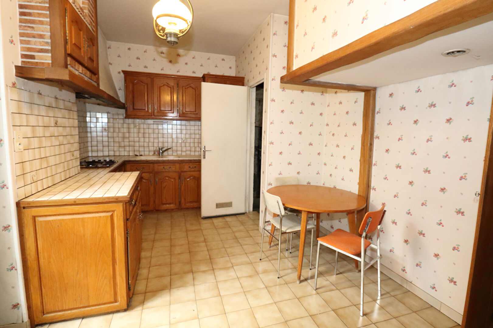 Photo COSNE CENTRE - Maison + appartement 150 m² - Garage -Terrain de 160 m². image 3/6