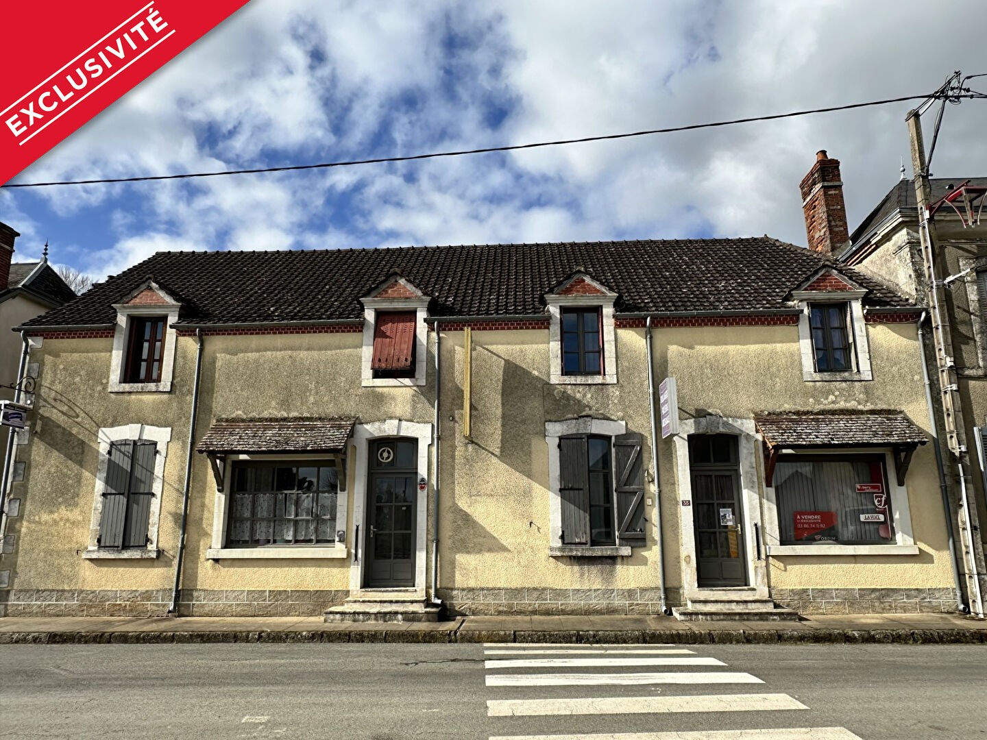 Photo Maison de bourg fort potentiel proche Sancerre image 1/6