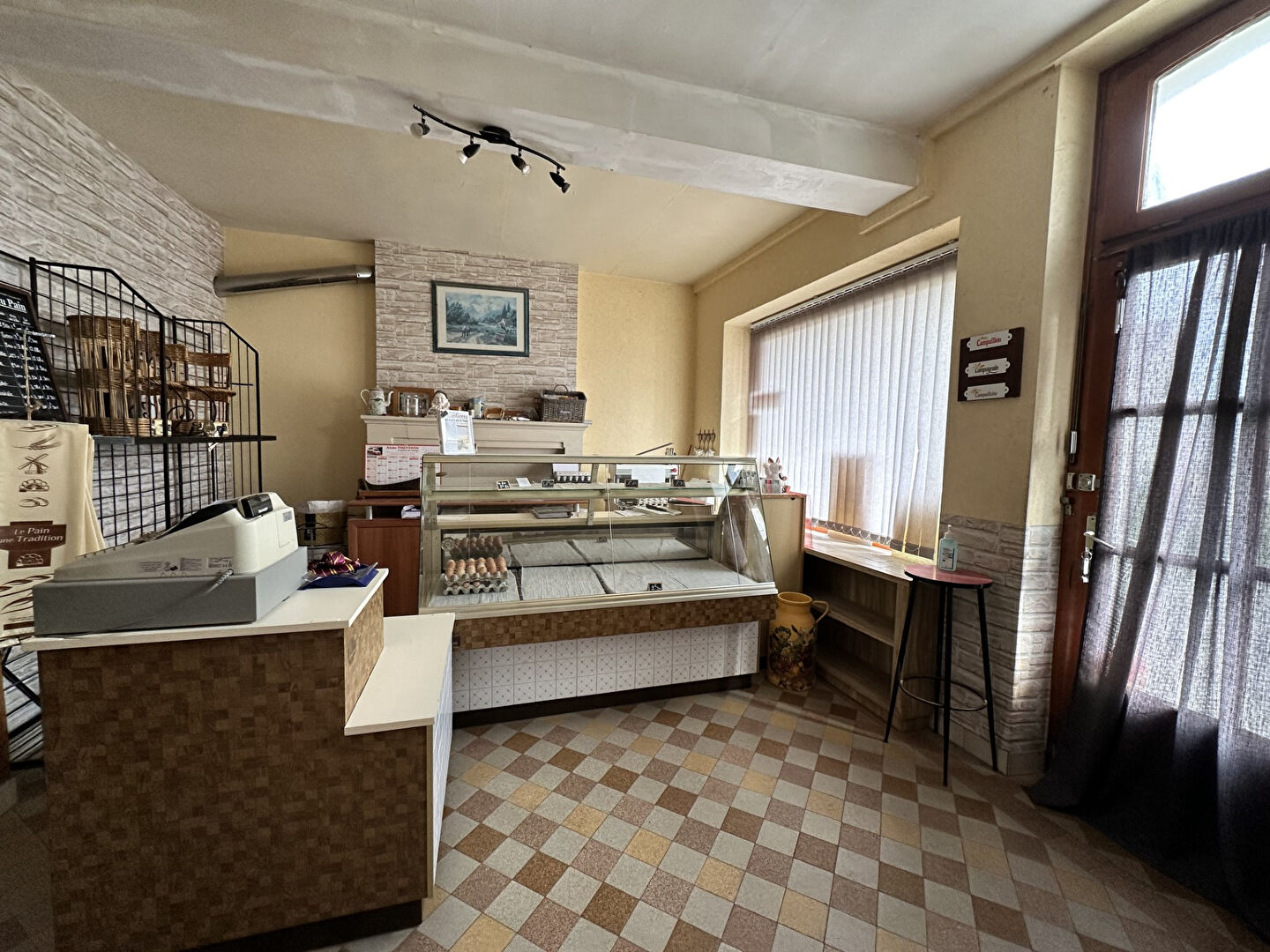 Photo Maison de bourg fort potentiel proche Sancerre image 4/6