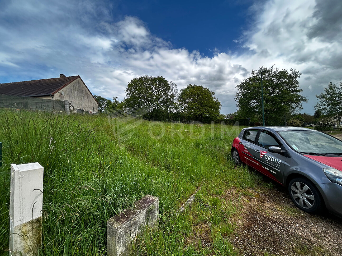 Photo Terrain à bâtir MOULIN/OUANNE environ 900m² modulable image 3/3