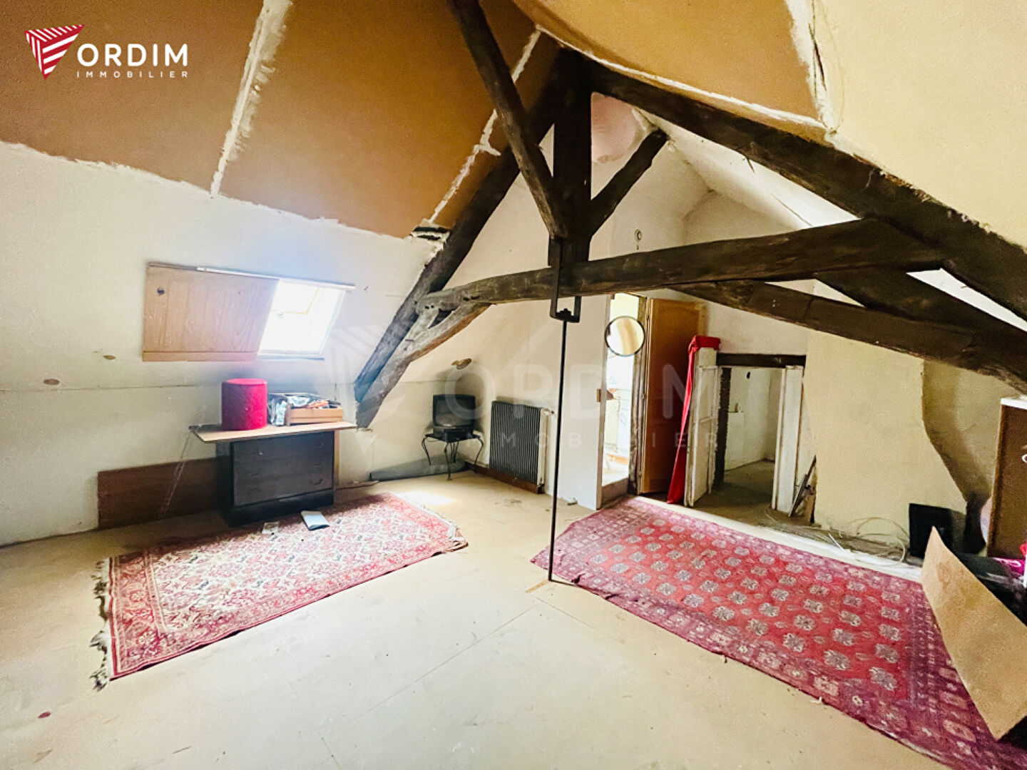 Photo **Maison avec grand Potentiel à Dampierre-sous-Bouhy* image 4/6