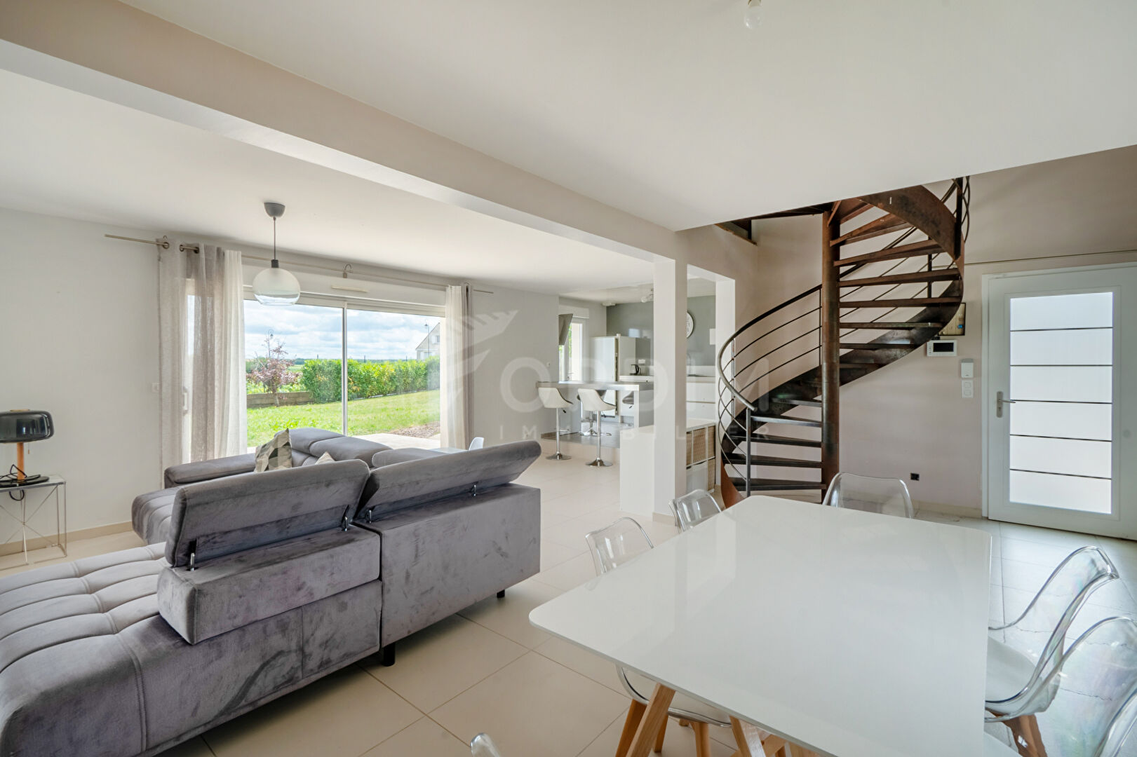 Photo Villa 10 km de Chablis image 2/6