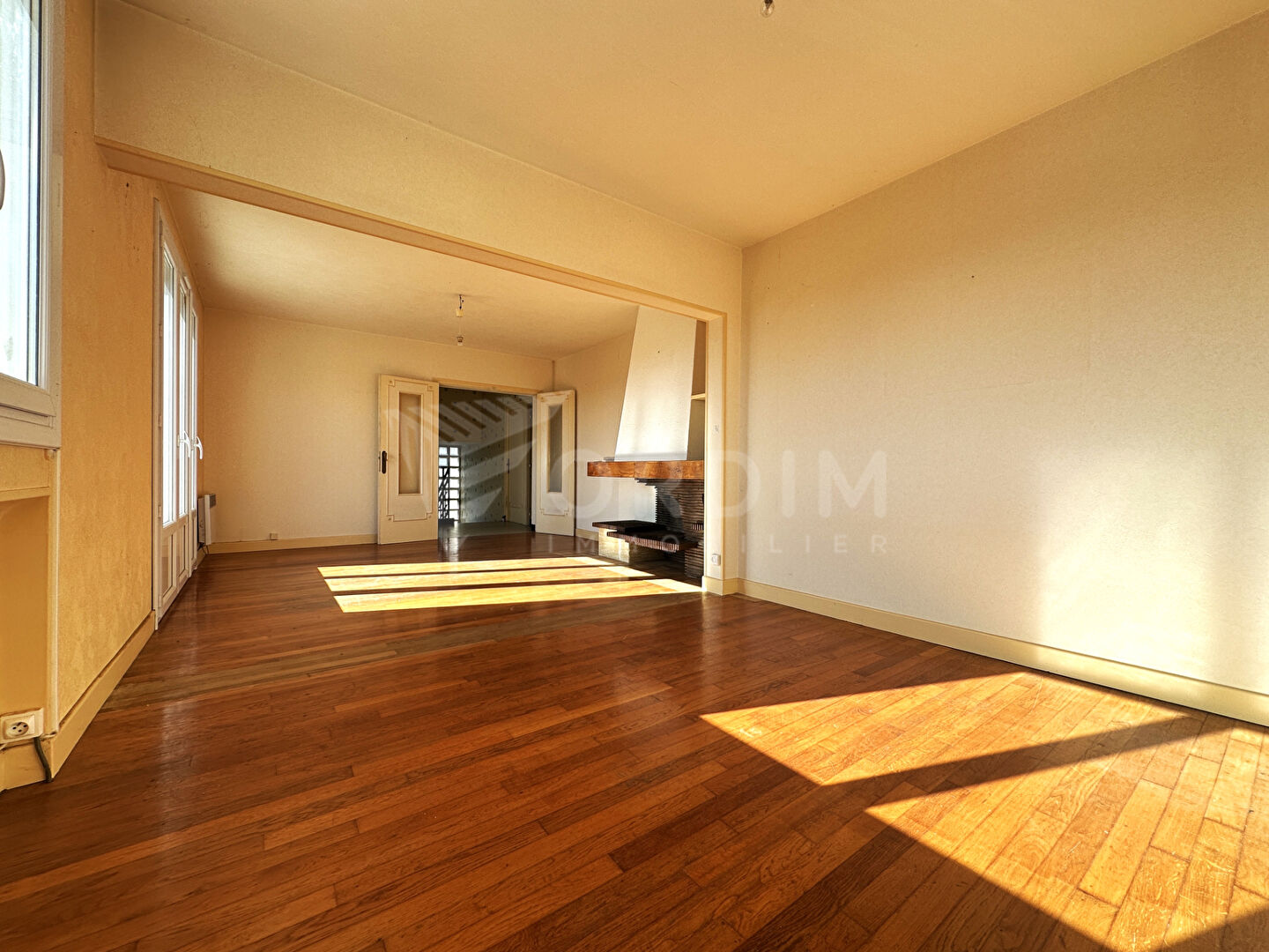 Photo EXCLUSIVITE JOIGNY image 3/6