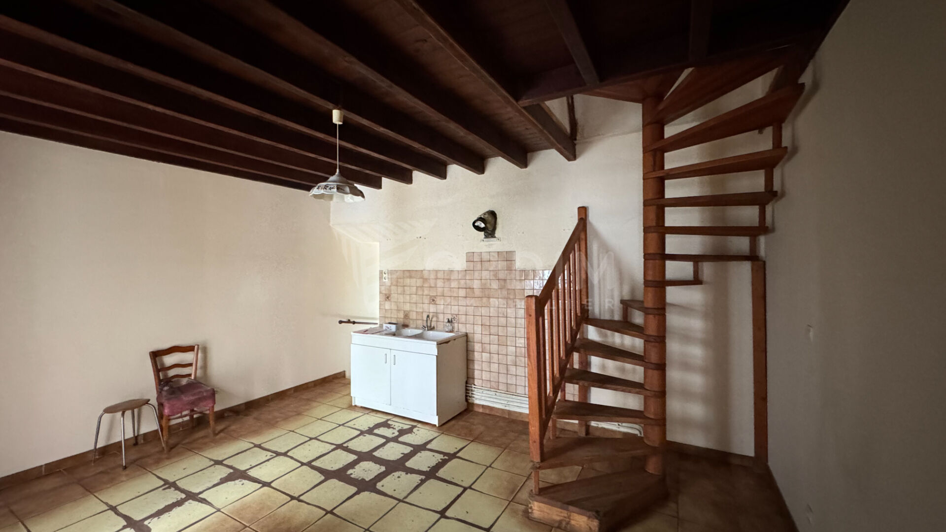 Photo NEVERS maison ancienne 2 chambres, garage sur terrain de 924 m² image 6/6