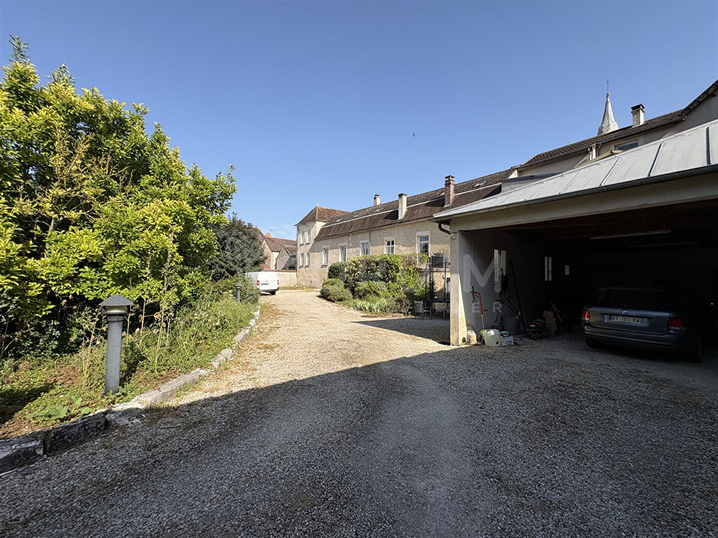 Photo Maison ancienne totalement rénovée à Chablis 9 pièce(s) image 6/6