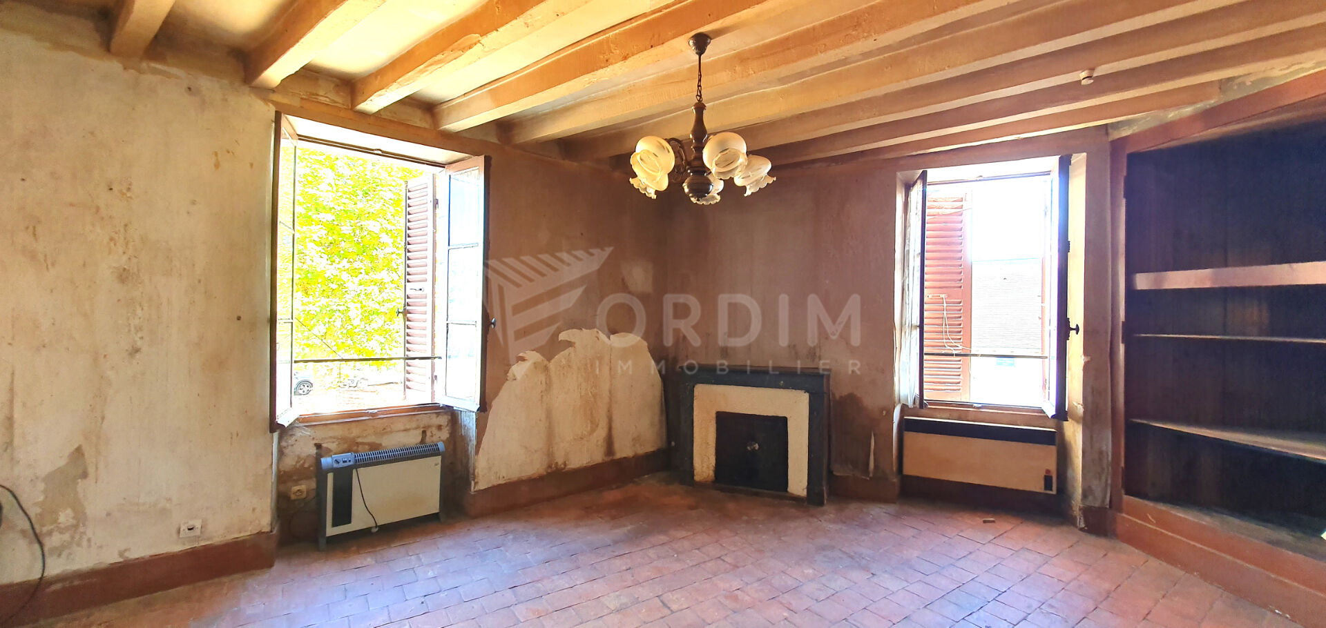 Photo Léré  (18240)  Maison avec deux  appartements - 5 pièces - 3 chambres - Terrain 245 m². image 4/6