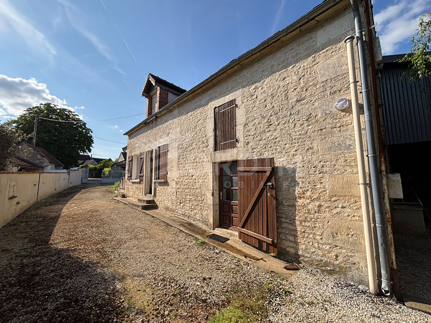 Photo Maison Tonnerre LES MULOTS image 3/6