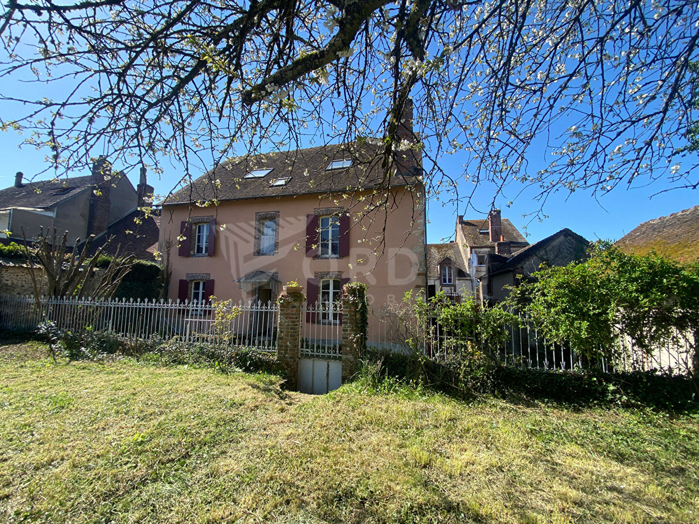 Maison de caractère - Centre bourg Champignelles