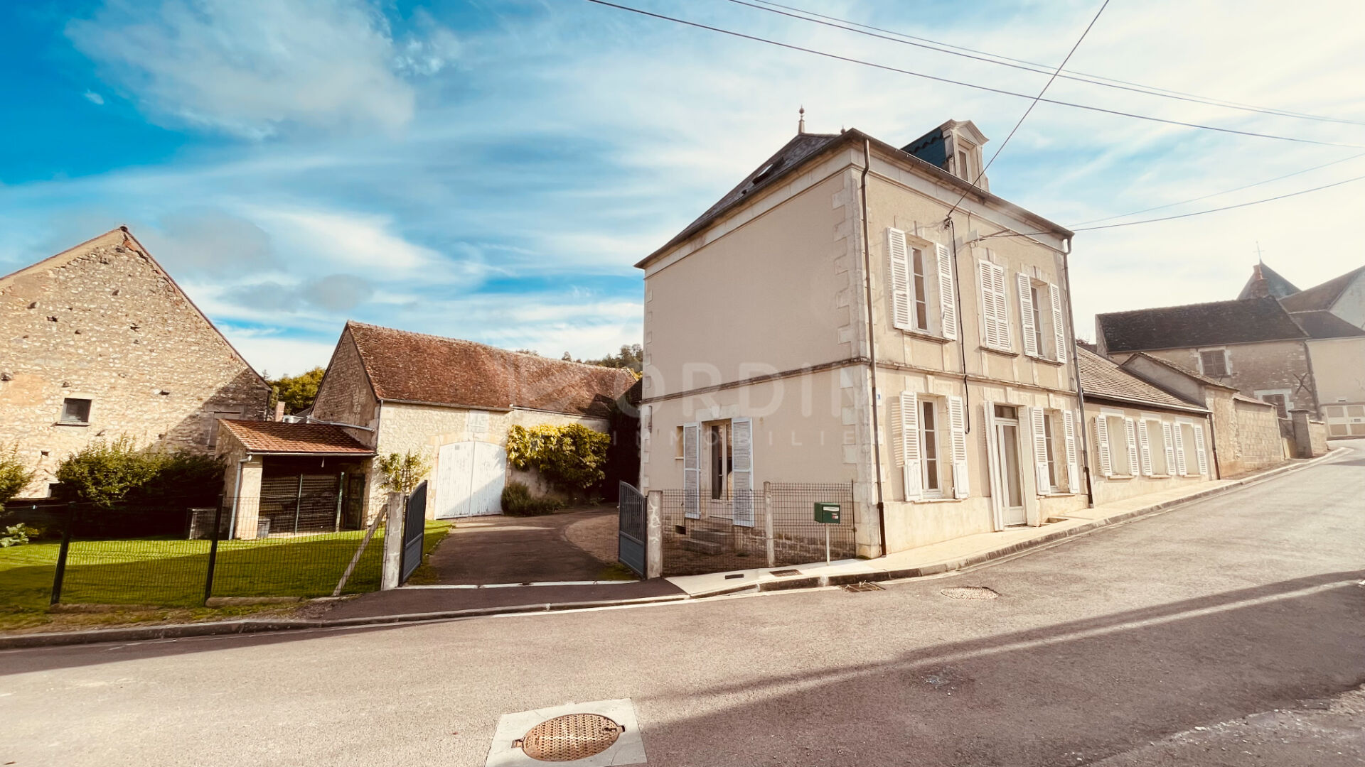 Photo Maison de village clefs en main image 1/6