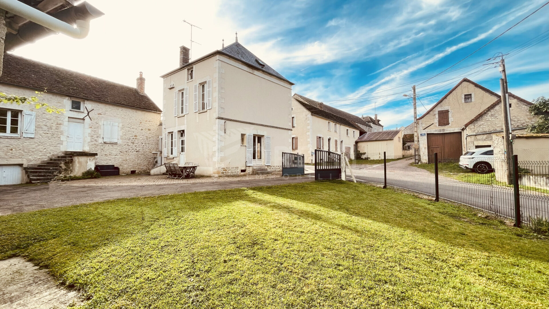 Photo Maison de village clefs en main image 1/6