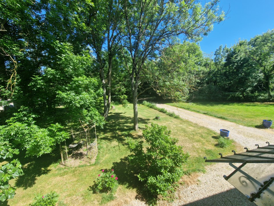 Photo Maison  Ancienne Proche Chevannes image 3/6