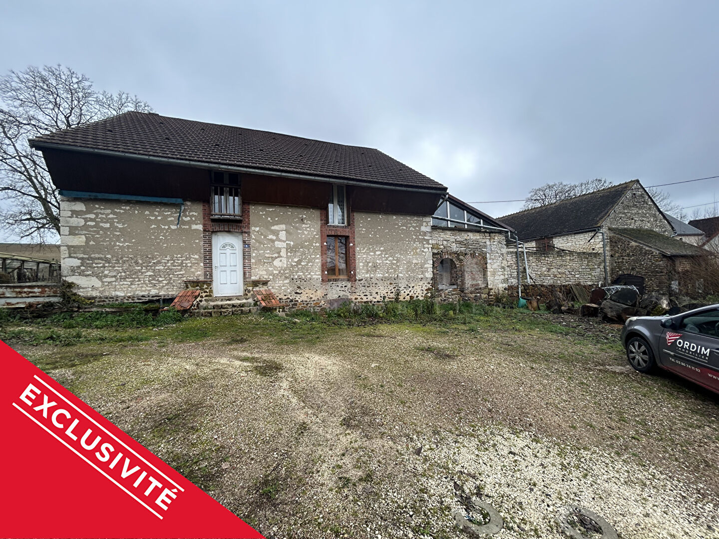 Photo Maison de caractère avec grande dépendance image 1/6