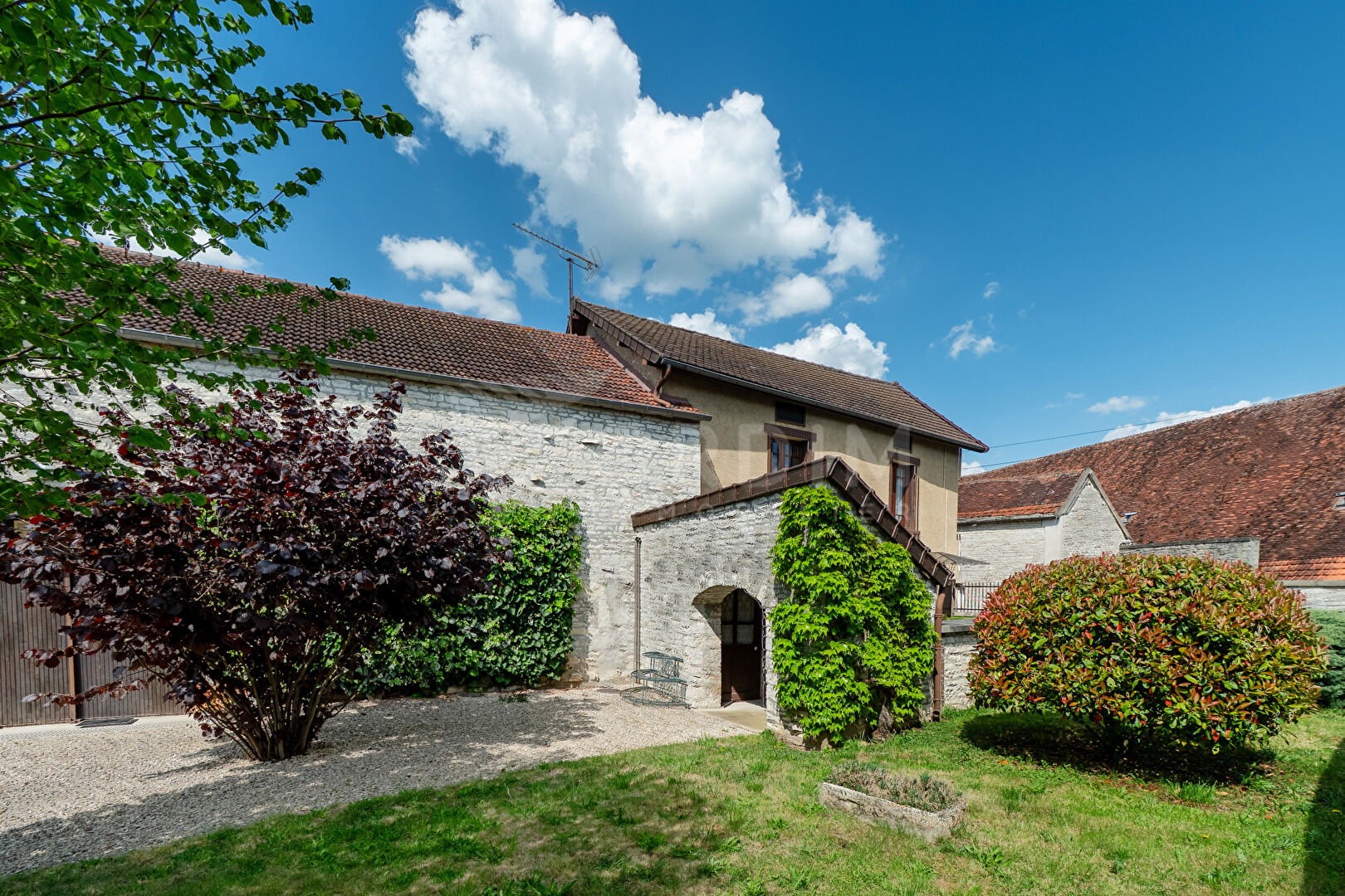 Maison Sainte Vertu