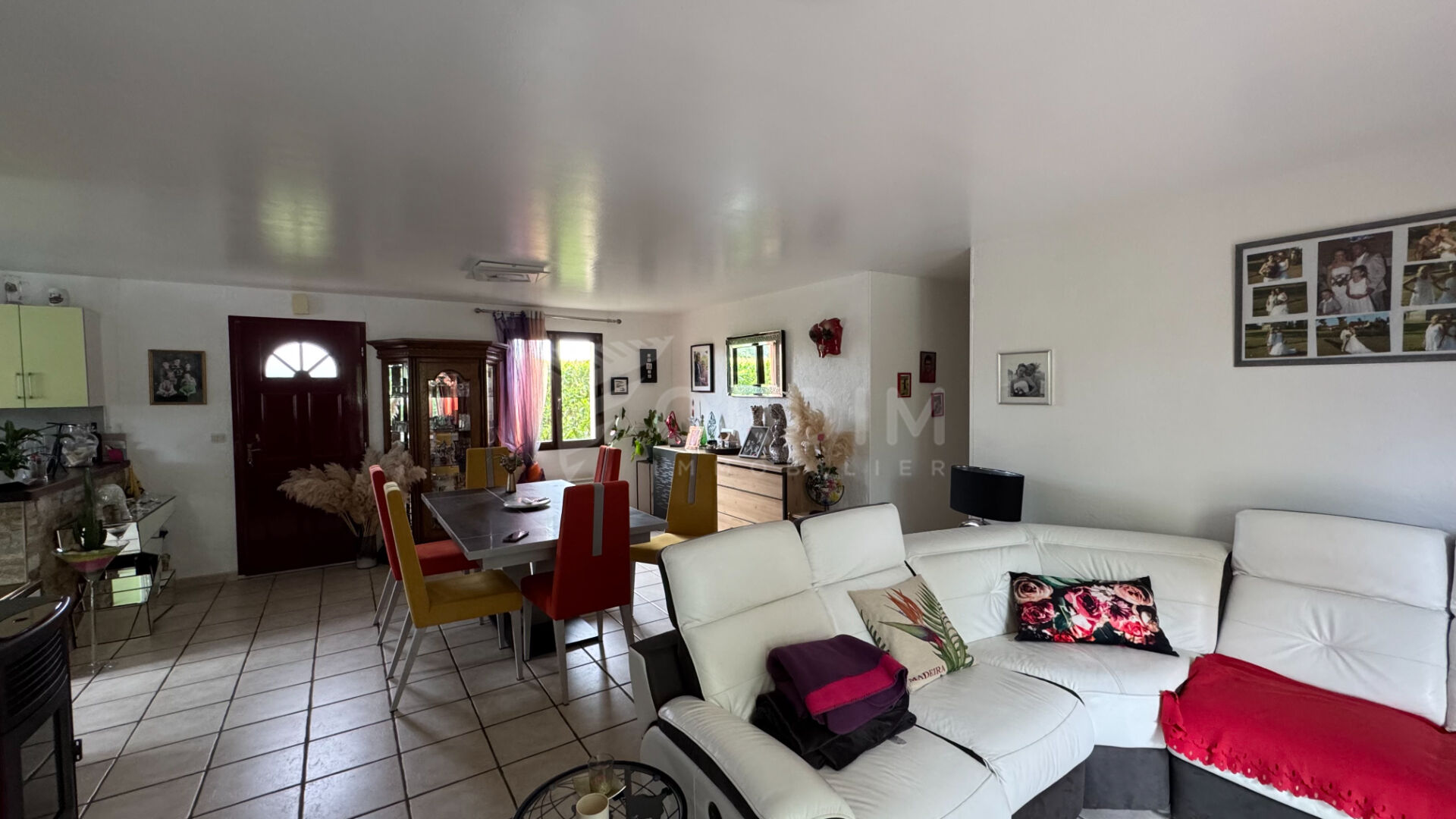 Photo POUILLY sur Loire, pavillon de plain-pied de 107 m²  avec 3 chambres image 4/6