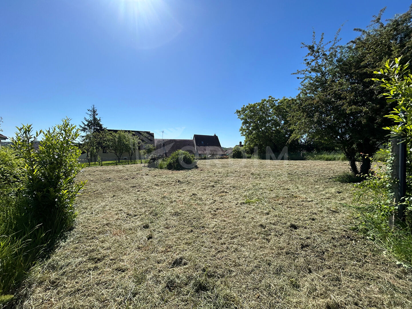 Photo Beau terrain à bâtir - Villefargeau ! 827 m² image 2/4