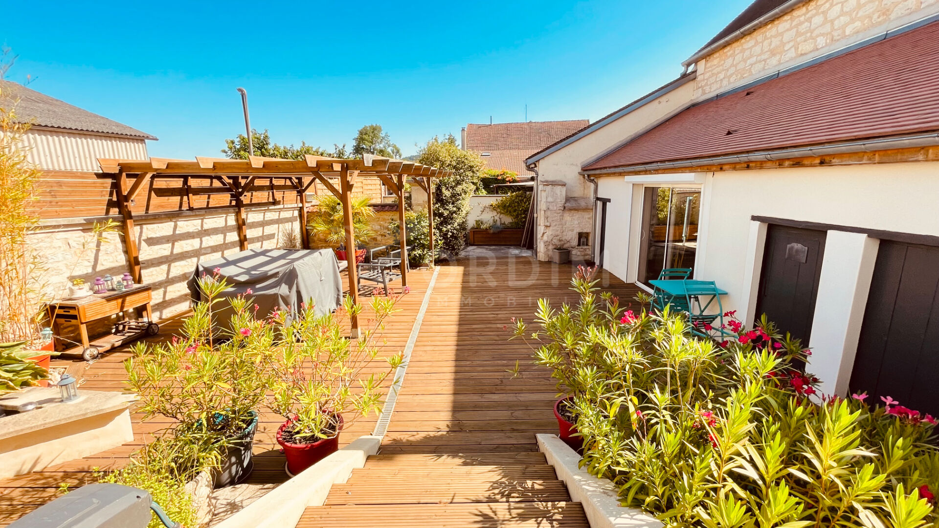 Photo Maison Chablis 5 pièce(s) 163 m2 image 3/6