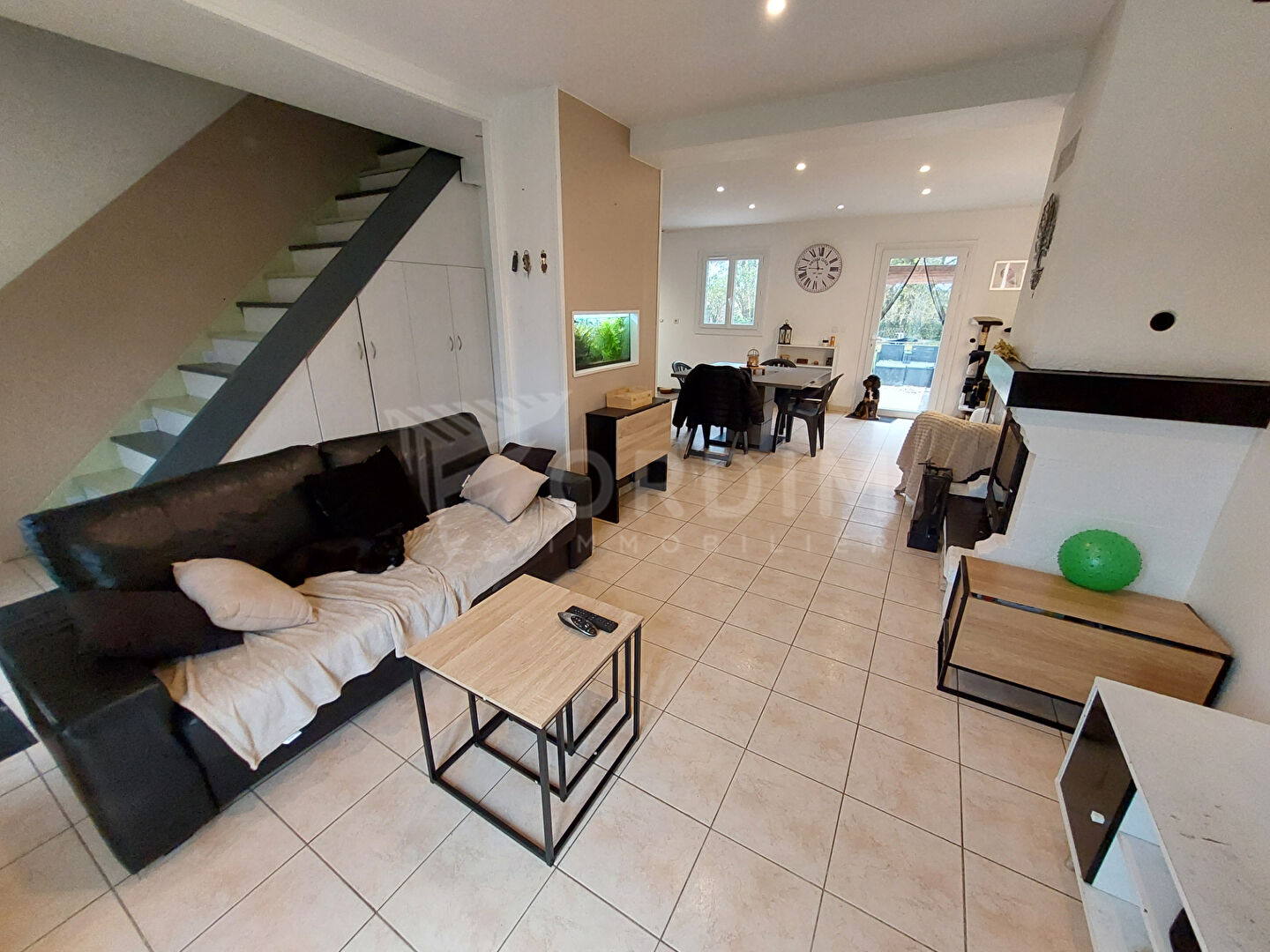 Photo Pavillon récent environnement campagne. image 4/6