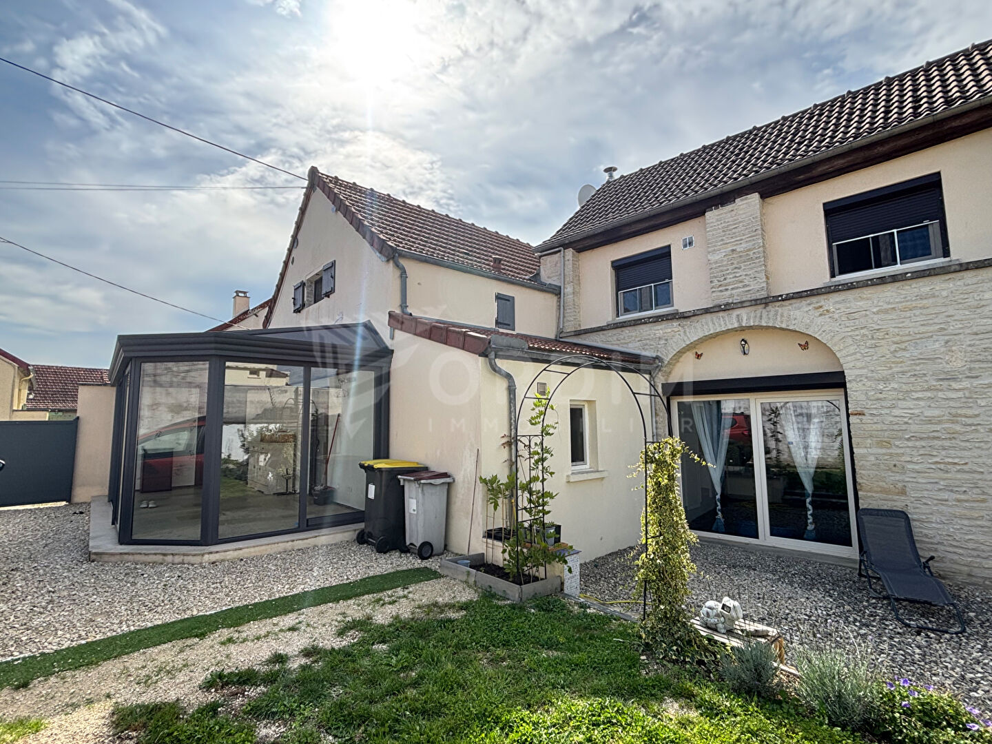 Photo Maison Cruzy Le Chatel image 1/6