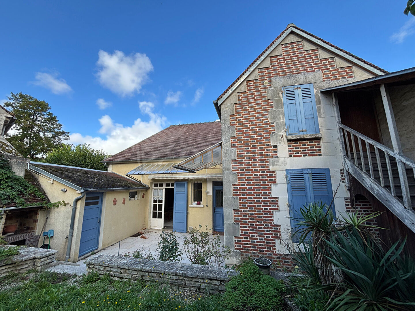 Photo Maison Bourguignonne Vezinnes image 2/6