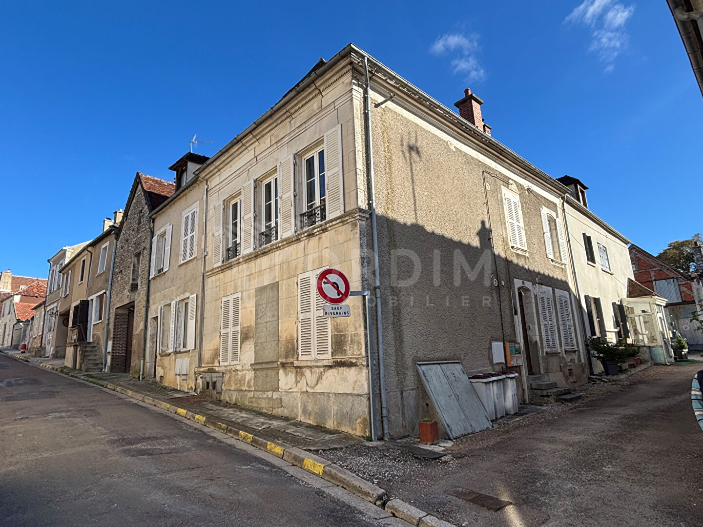 Immeuble Epineuil