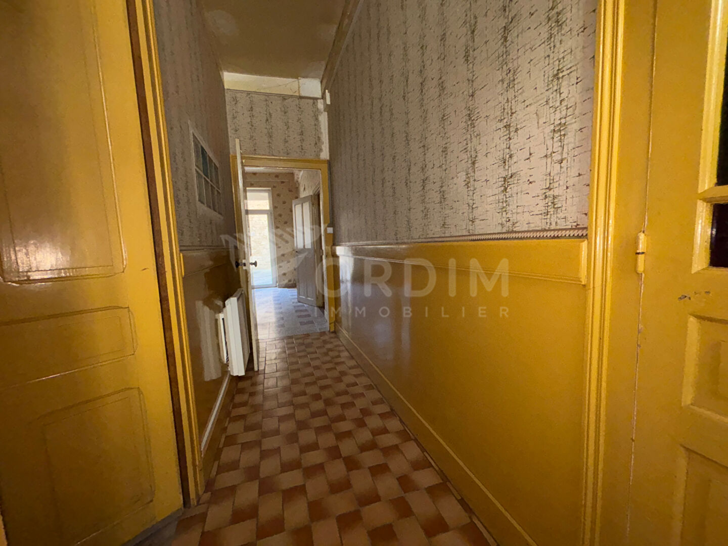 Photo Maison de ville à Ancy Le Franc image 5/6