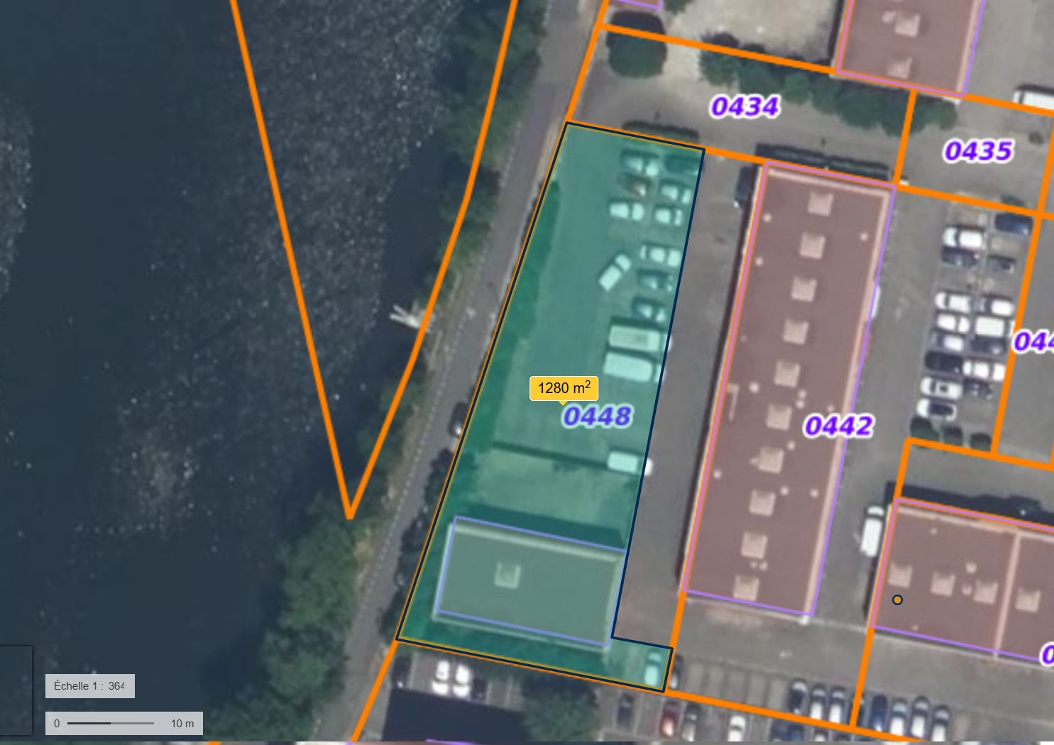 AUXERRE BATIMENT COMMERCIAL 390M² avec Terrain d'environ 1280m²