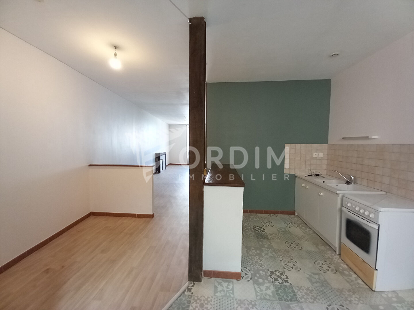 Photo Immeuble de rapport 4 lots Avallon  188 m2 image 3/6