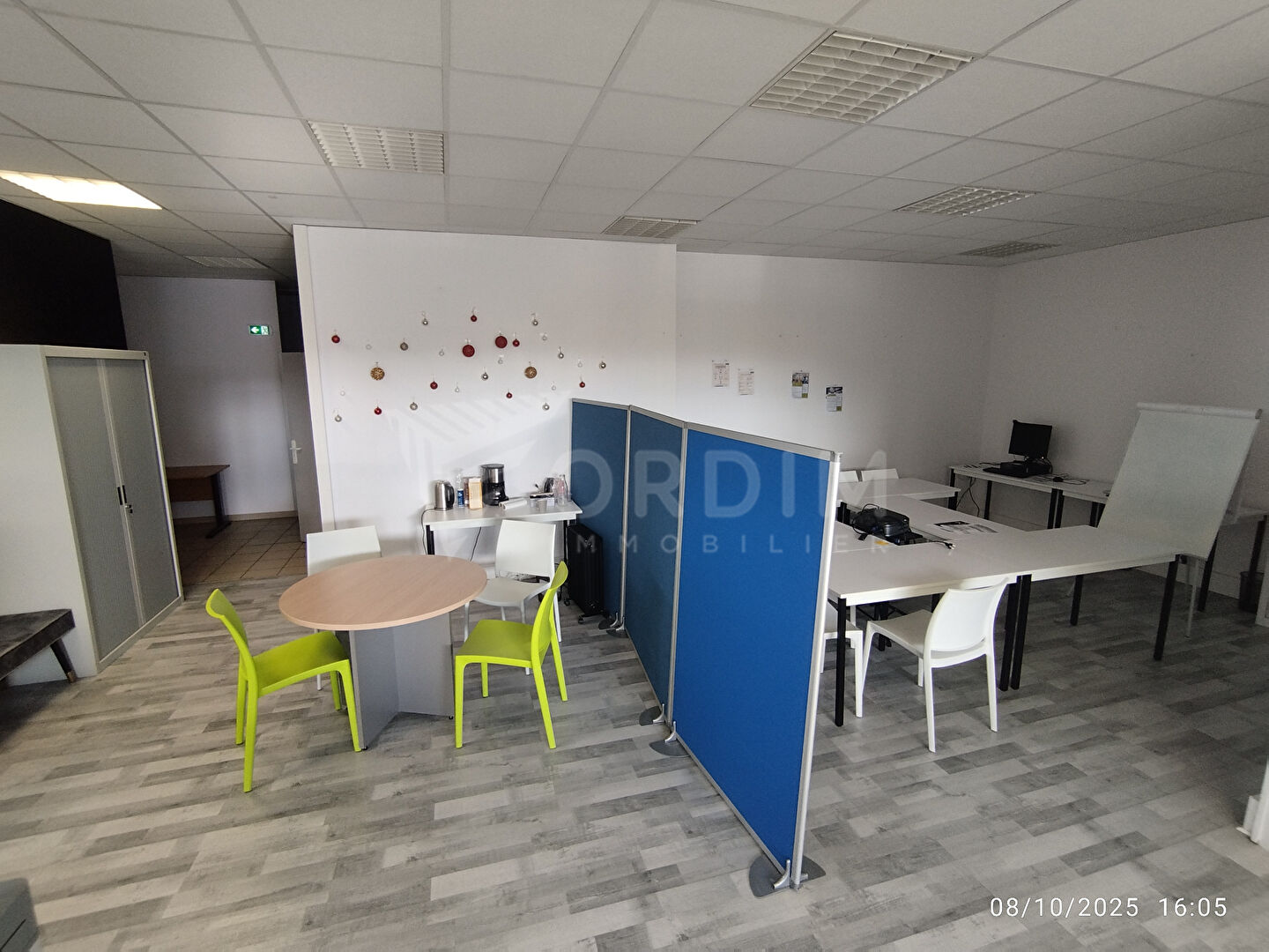Photo AUXERRE 5 AV JEAN MOULIN - LOCAL DE BUREAUX OU COMMERCIAL DE 177M² image 5/6