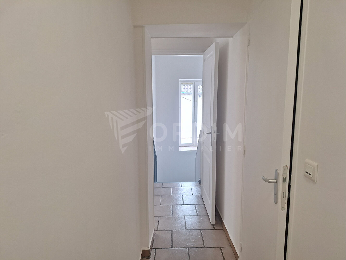 Photo Neuvy sur Loire - Beau F3 rénové image 6/6