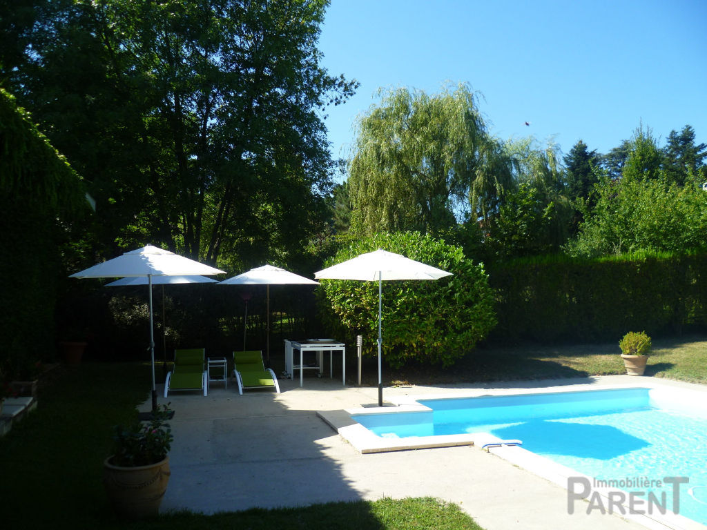Vente Maison de 6 pièces 165 m² - CHARBONNIERES LES BAINS 69260 | IMMOBILIERE PARENT CHATILLON - AR photo3