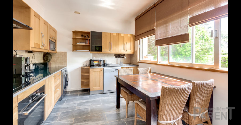 Vente Maison de 6 pièces 165 m² - CHARBONNIERES LES BAINS 69260 | IMMOBILIERE PARENT CHATILLON - AR photo7