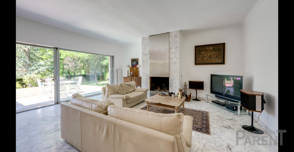Vente Maison de 6 pièces 165 m² - CHARBONNIERES LES BAINS 69260 | IMMOBILIERE PARENT CHATILLON - AR photo8