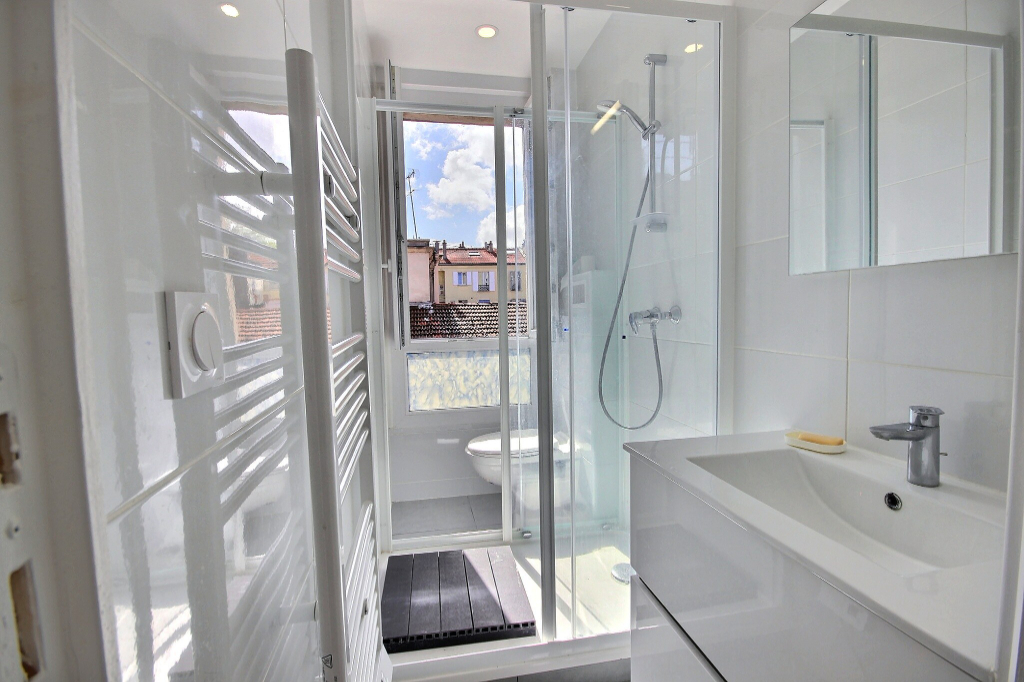 Vente Appartement de 2 pièces 31 m² - PANTIN 93500 | AVL IMMOBILIER HOCHE - AR photo4