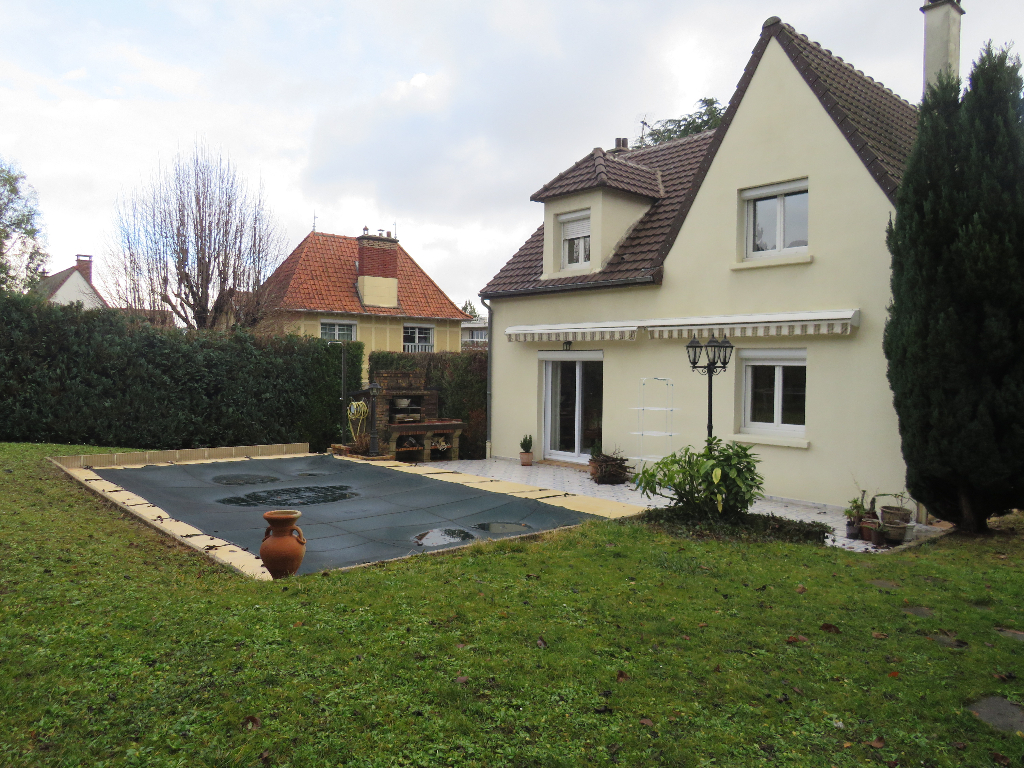 Maison A Louer Saint Germain En Laye Maison Saint Germain En Laye 6 pièce(s) 120 m2 Saint-Germain-en-Laye 78100
