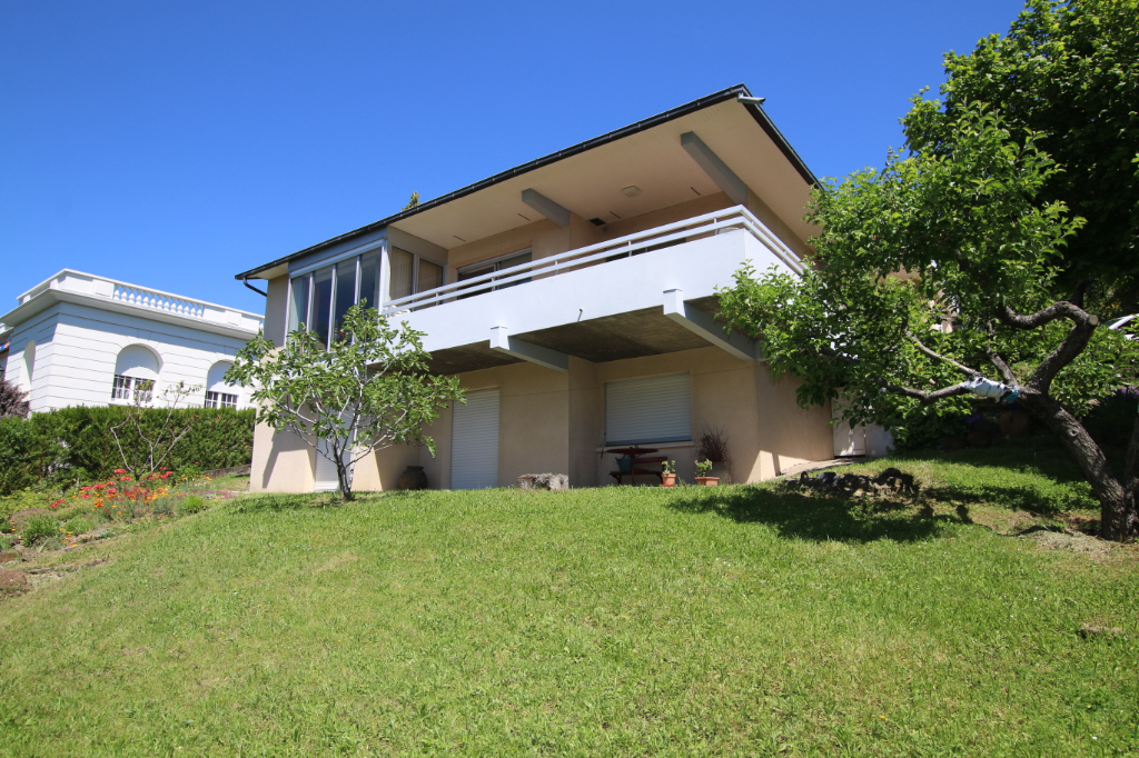 Maison Clermont Ferrand 6 pièce(s) 150 m2 Clermont-Ferrand 63000