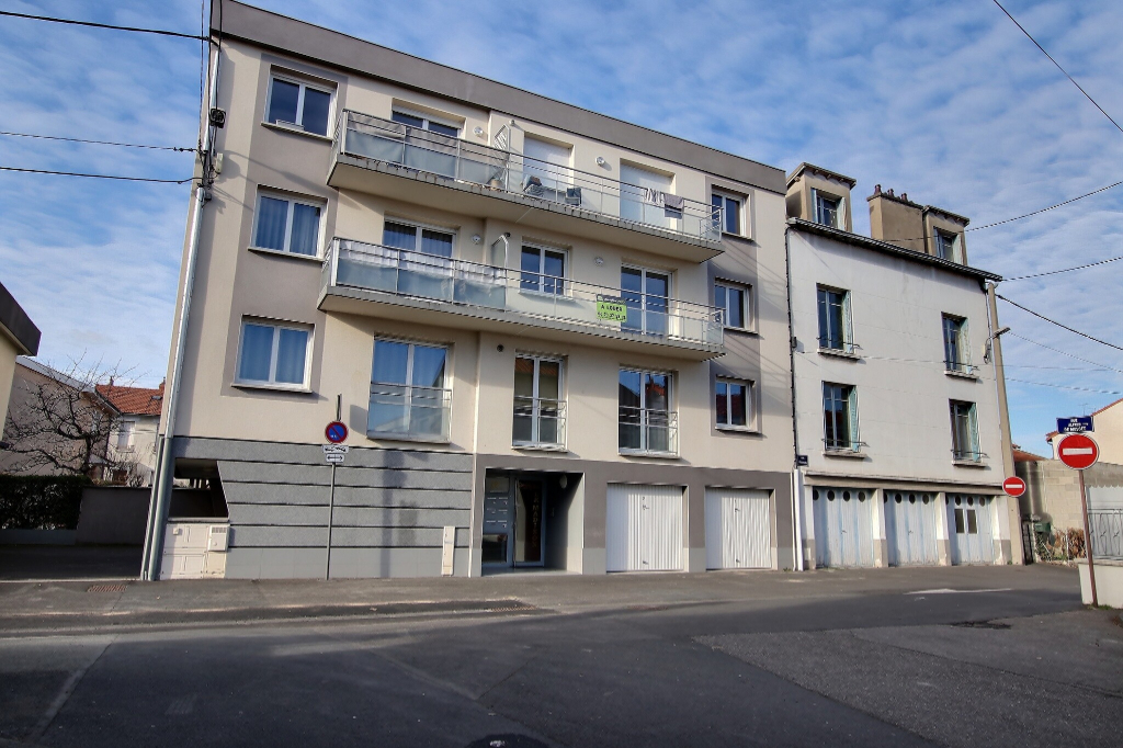 Appartement Clermont Ferrand 3 piece(s) 73 m2 ClermontFerrand 63000