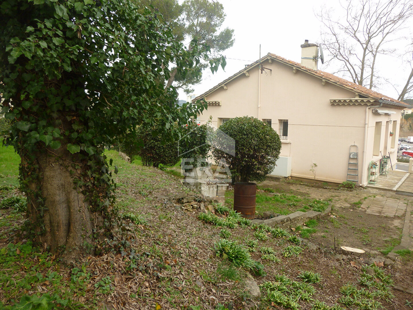 Photo MAISON BAGNOLS SUR CEZE image 3/5
