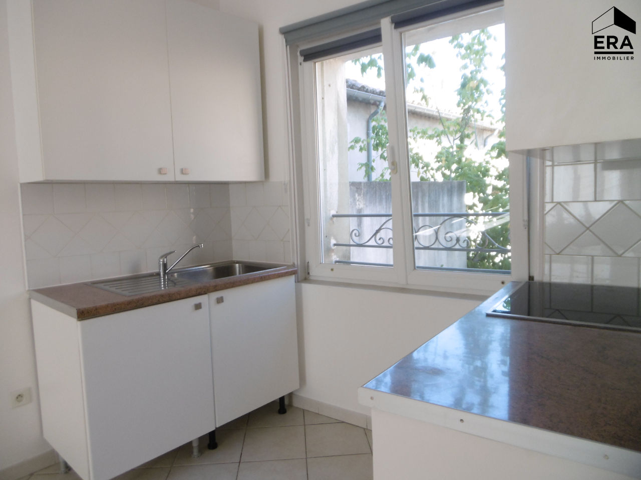 Photo STUDIO DE 31M² BAGNOLS SUR CEZE image 3/5