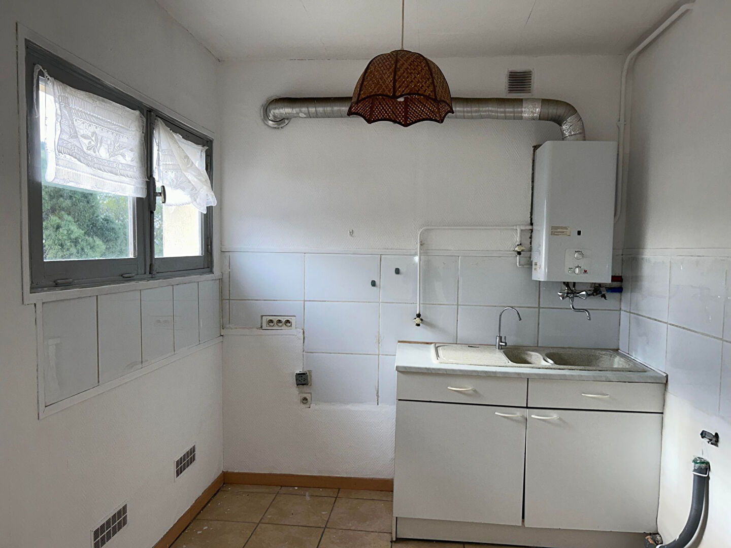 Photo APPARTEMENT T3 de 48m² ST NAZAIRE (GARD) image 2/6