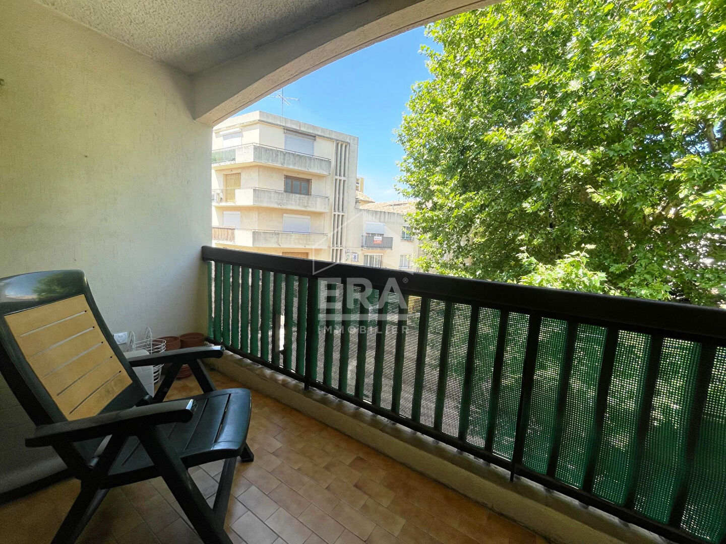 APPARTEMENT T2 AVEC BALCON CENTRE VILLE BAGNOLS