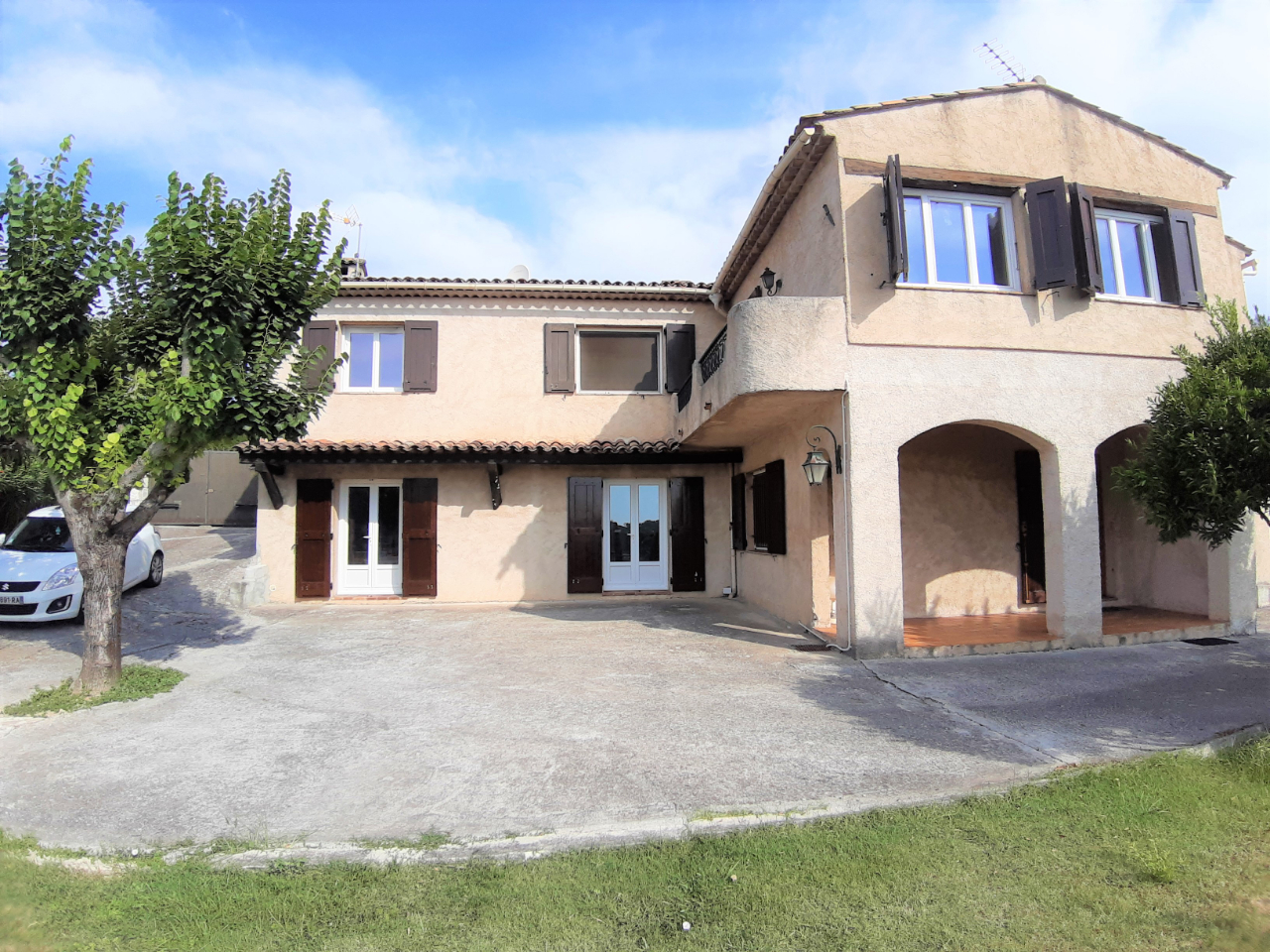 Villa La Colle Sur Loup 3 appartements indépendants 10 pièce(s) 280 m²