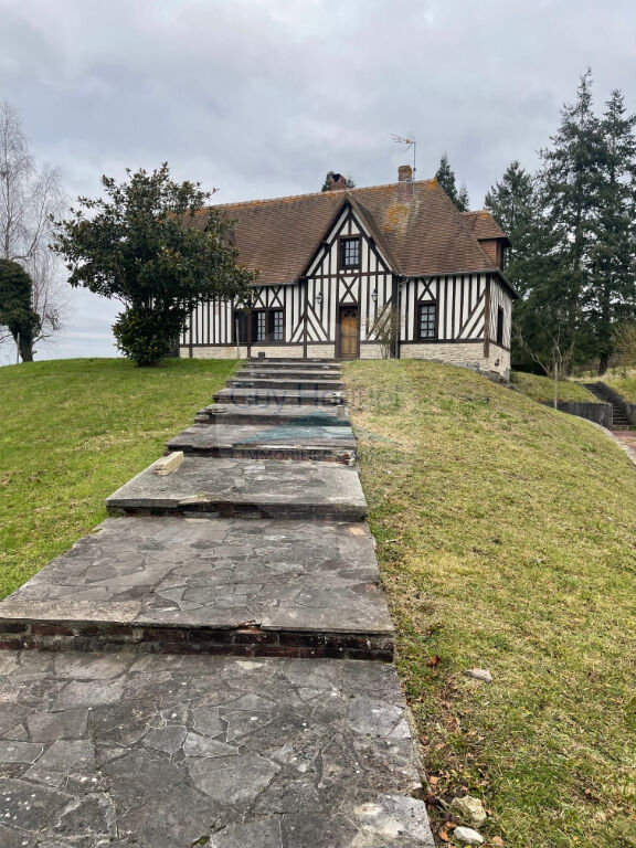 MAISON A COLOMBAGES  - LIVAROT