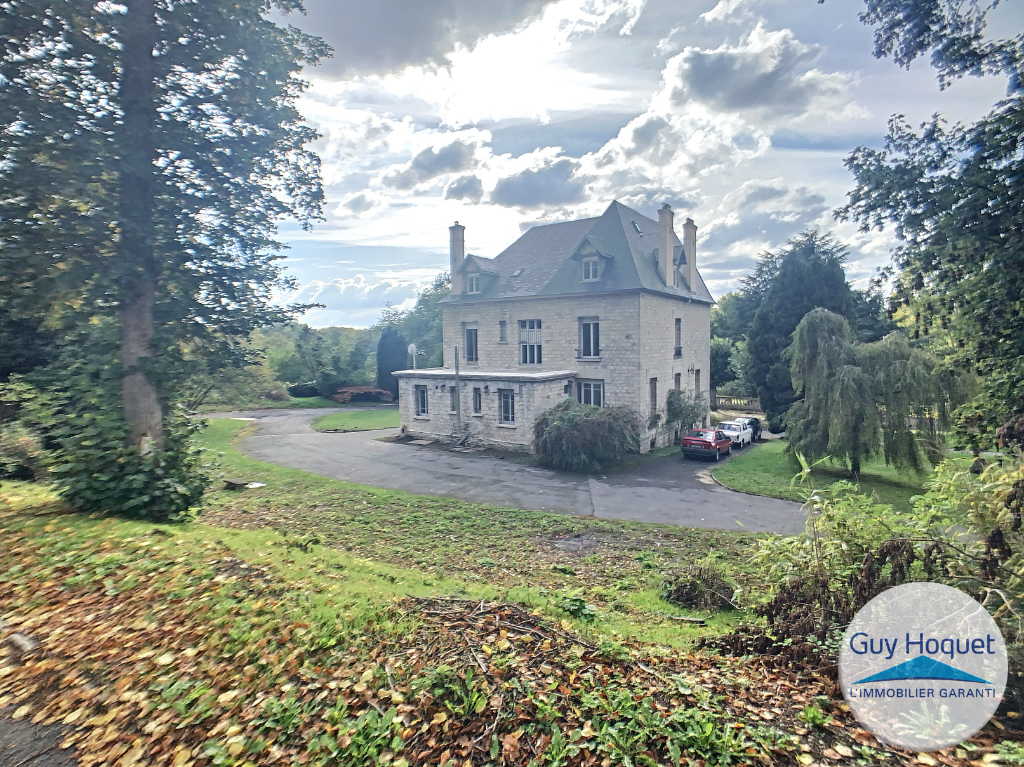 LONGUEIL SAINTE MARIE maison 9 pièces (443 m²) à vendre LONGUEIL SAINTE MARIE maison 9 pièces (443 m²) à vendre