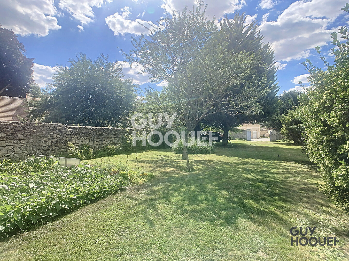 Terrain viabilisé dans un cadre exceptionnel